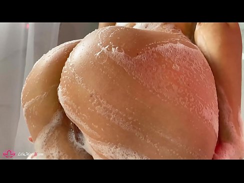 ❤️ Morena masturba o coño cun vibrador ata un orgasmo intenso na ducha ❤️ Vídeo porno na pornografía gl.sex00.top ❌️❤